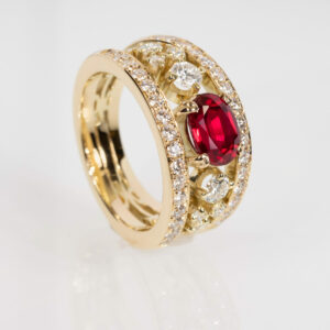 Anastasia ring – Ruby